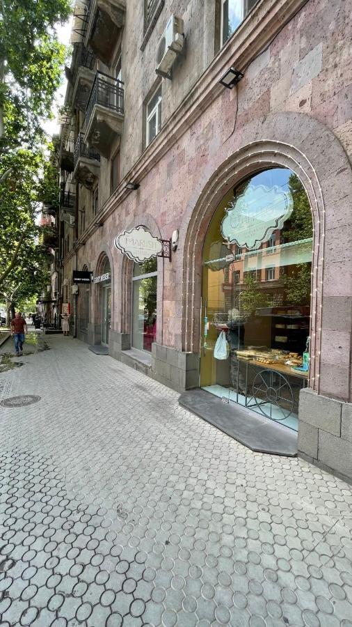 Unique Studio Close To Cascade Yerevan Exterior photo